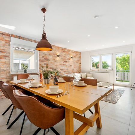 Casa La - Lampertheim Apartment ภายนอก รูปภาพ