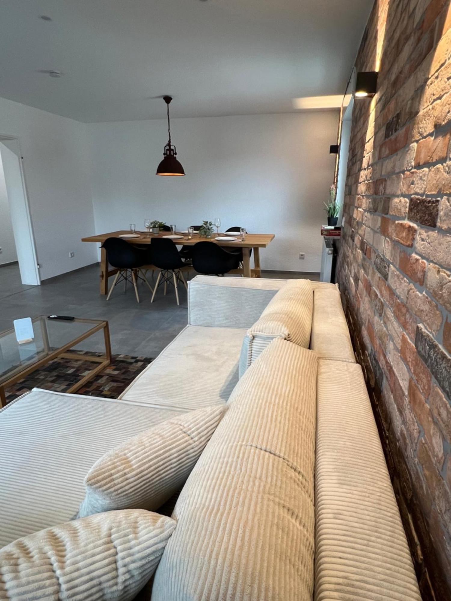 Casa La - Lampertheim Apartment ภายนอก รูปภาพ