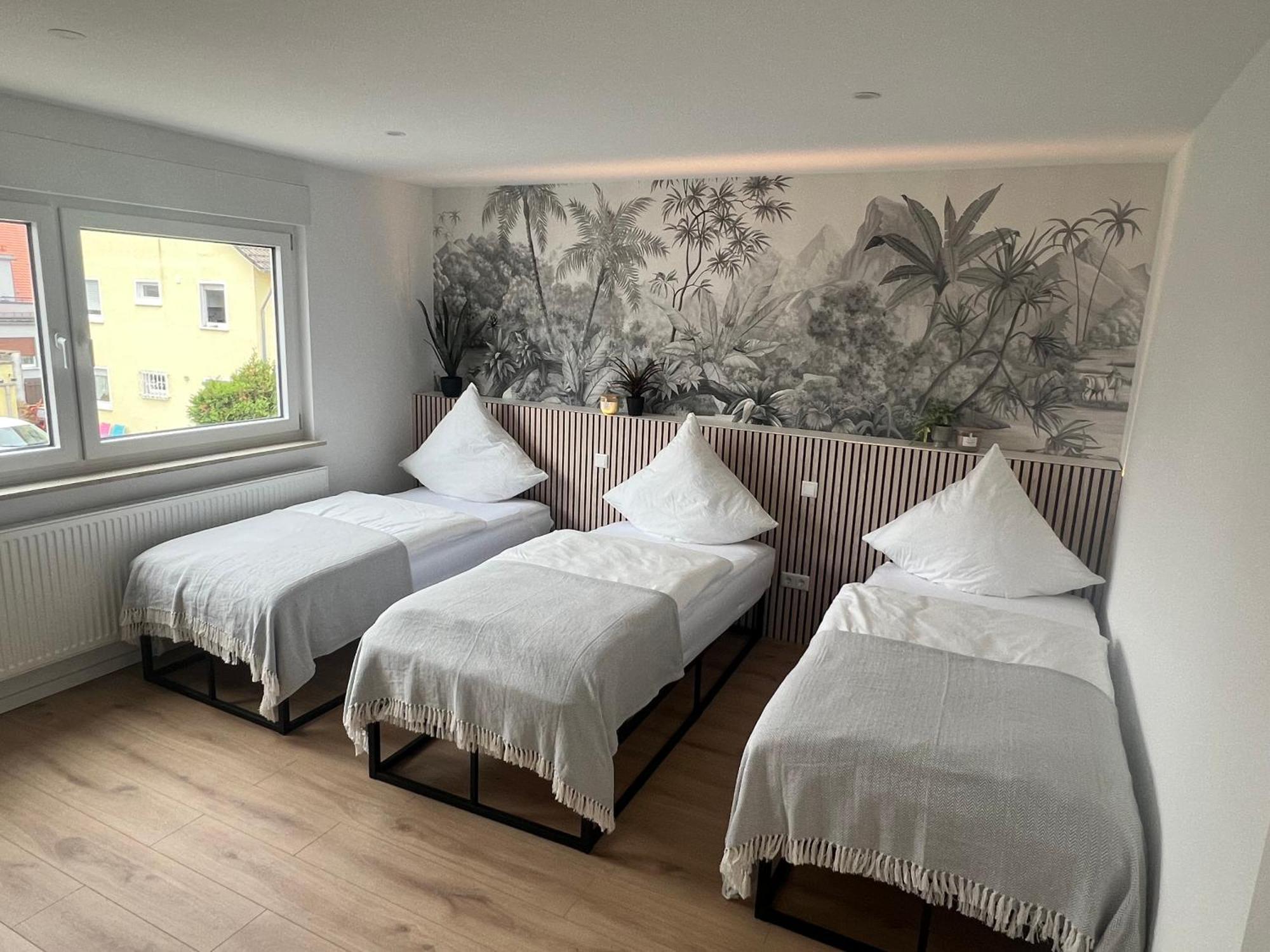 Casa La - Lampertheim Apartment ภายนอก รูปภาพ