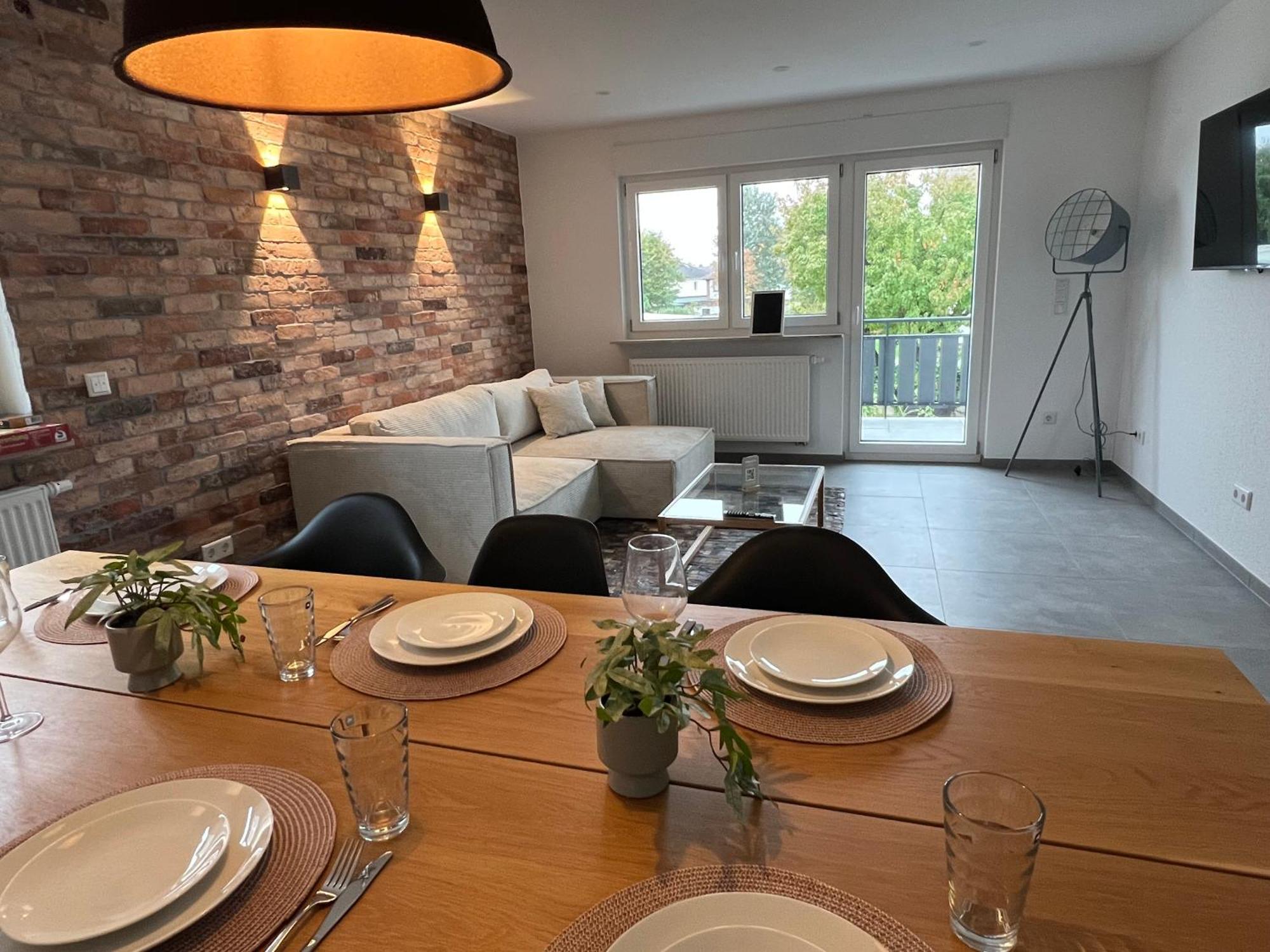 Casa La - Lampertheim Apartment ภายนอก รูปภาพ