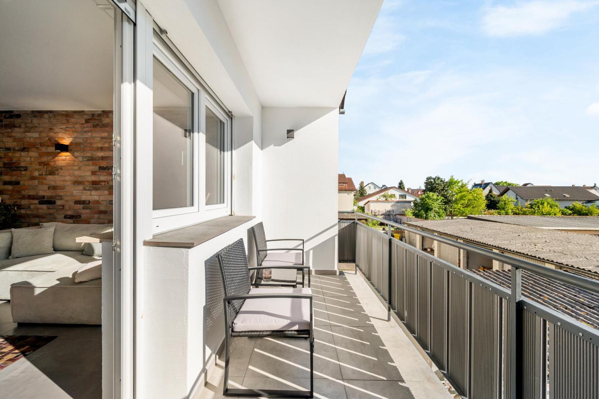 Casa La - Lampertheim Apartment ภายนอก รูปภาพ