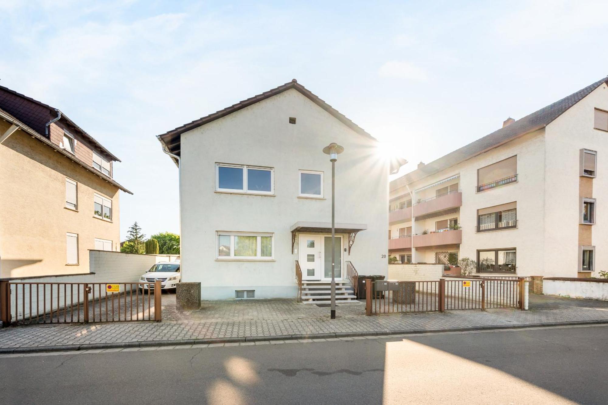Casa La - Lampertheim Apartment ภายนอก รูปภาพ