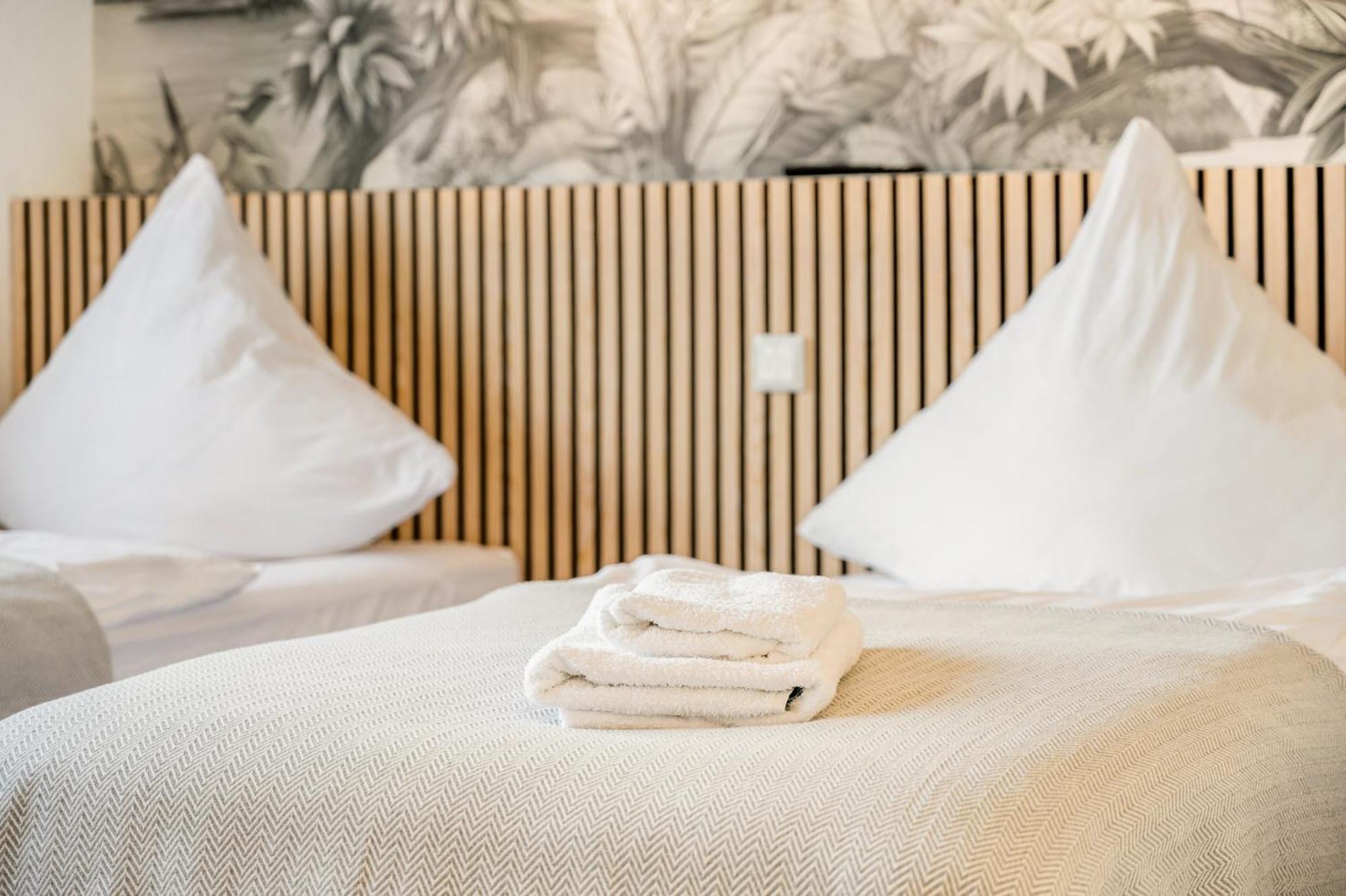 Casa La - Lampertheim Apartment ภายนอก รูปภาพ