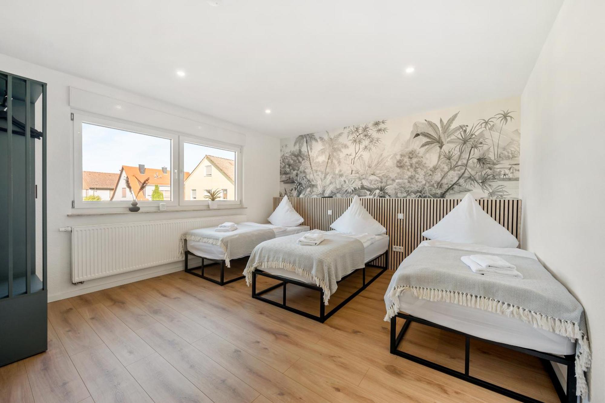 Casa La - Lampertheim Apartment ภายนอก รูปภาพ